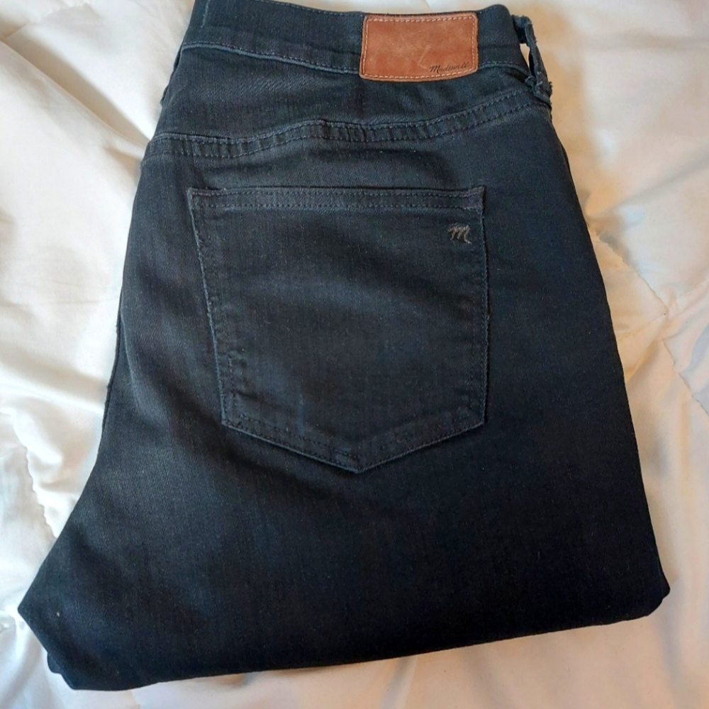 MadeWell Slim Jeans